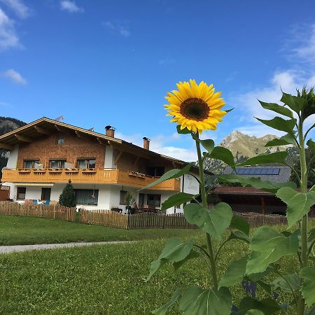Haus Lorenz Grän Esterno foto